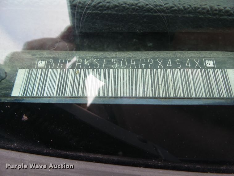 image for item EM9895 2010 Chevrolet Silverado 1500 Crew Cab pickup truck