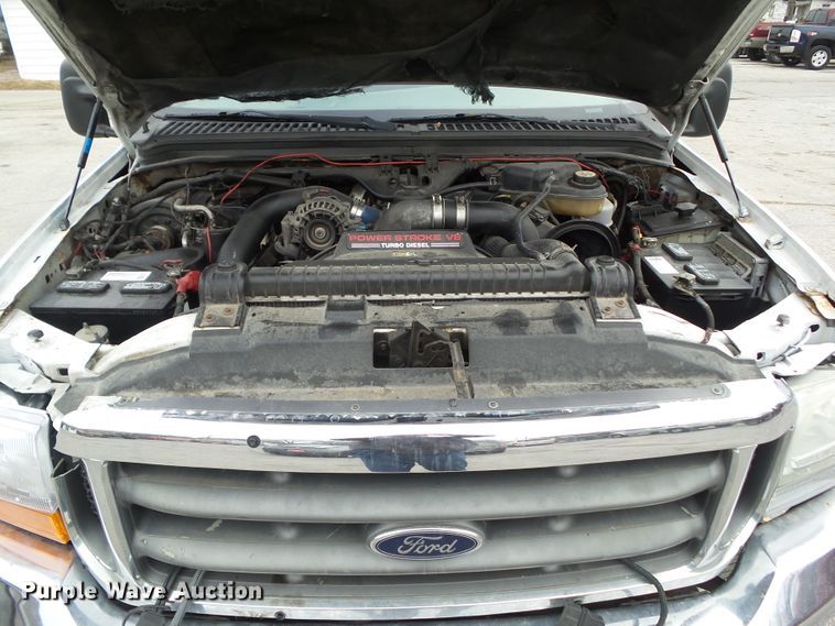 image for item EM9896 2003 Ford F550 Super Duty flatbed truck