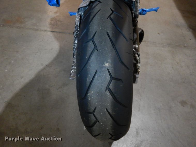 image for item FD9550 2007 Suzuki FX-R600K7 motorcycle