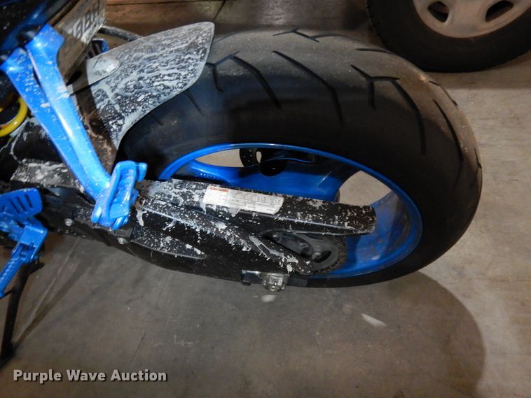 image for item FD9550 2007 Suzuki FX-R600K7 motorcycle