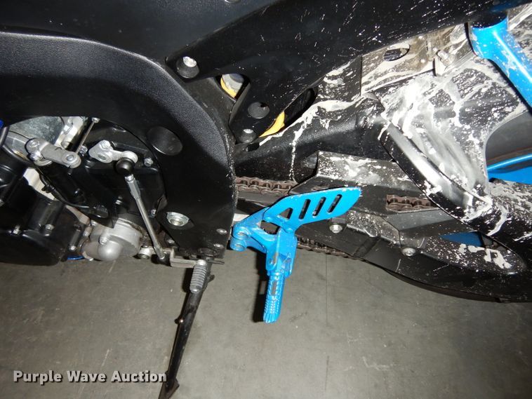 image for item FD9550 2007 Suzuki FX-R600K7 motorcycle