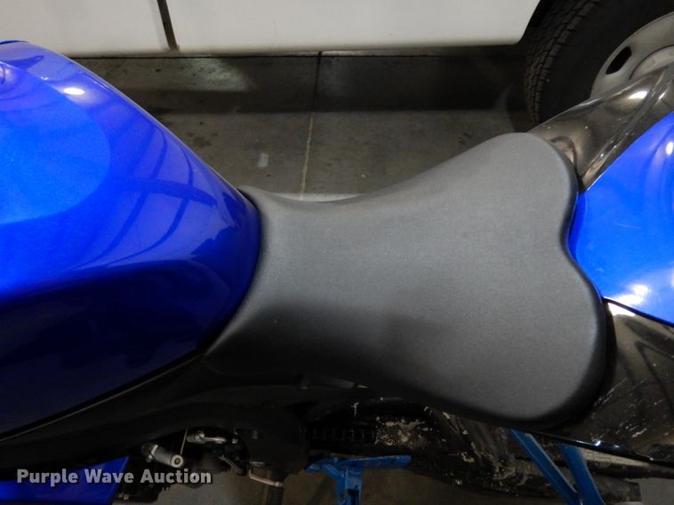 image for item FD9550 2007 Suzuki FX-R600K7 motorcycle