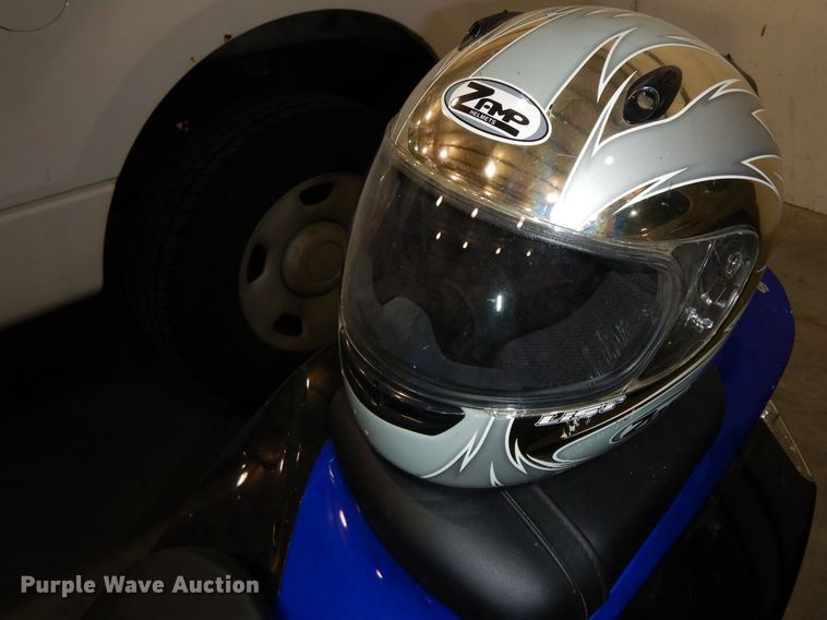 image for item FD9550 2007 Suzuki FX-R600K7 motorcycle