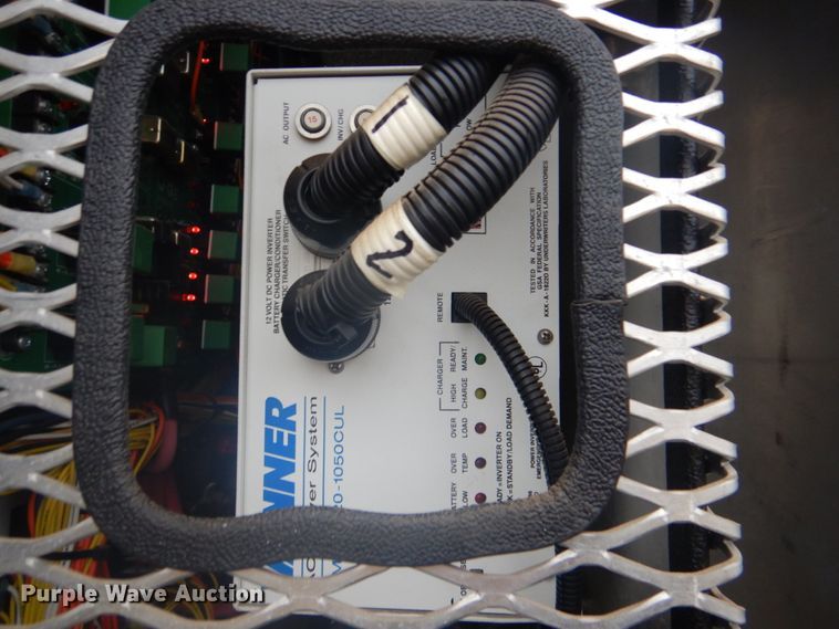 image for item FF9168 2005 Ford E450 Super Duty ambulance