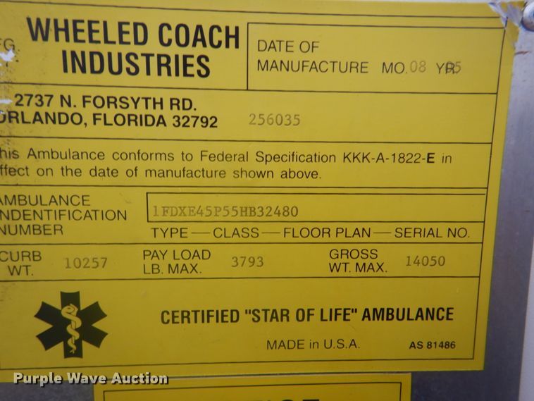 image for item FF9168 2005 Ford E450 Super Duty ambulance