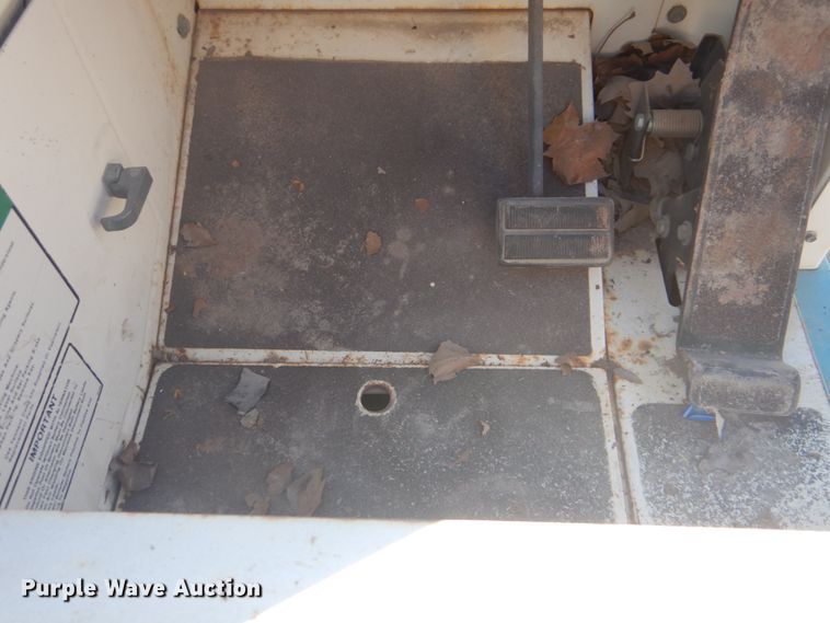 image for item FF9195 Tennant 365 sweeper