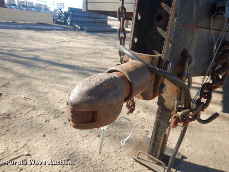 image for item FF9196 2004 Starlite utility trailer