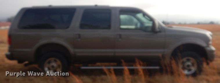 image for item FF9201 2005 Ford Excursion SUV