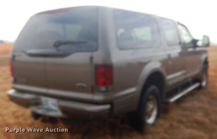 image for item FF9201 2005 Ford Excursion SUV
