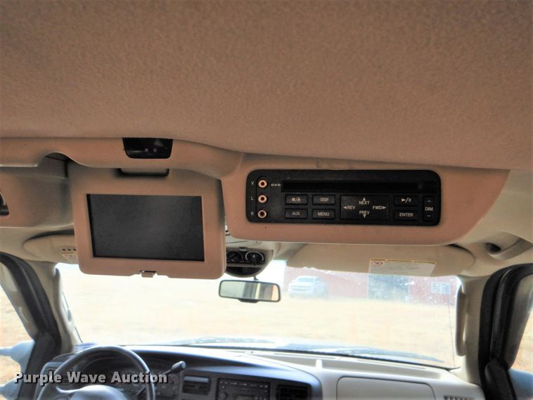 image for item FF9201 2005 Ford Excursion SUV