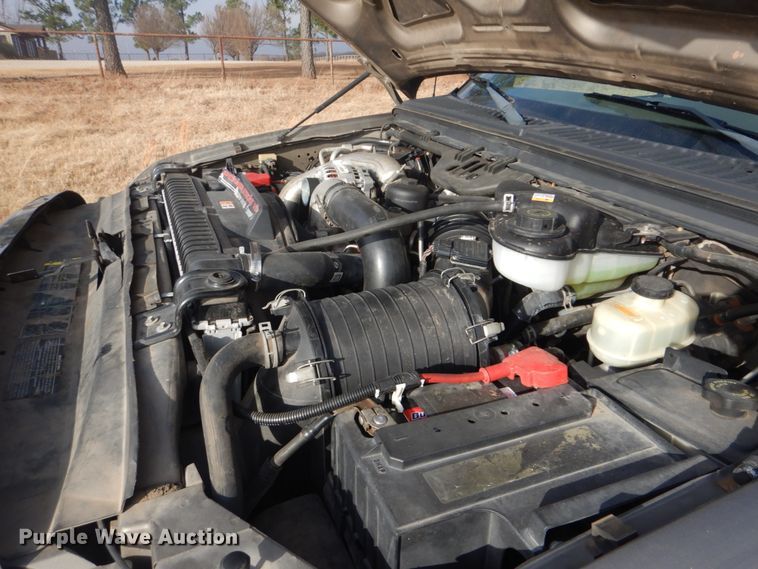 image for item FF9201 2005 Ford Excursion SUV