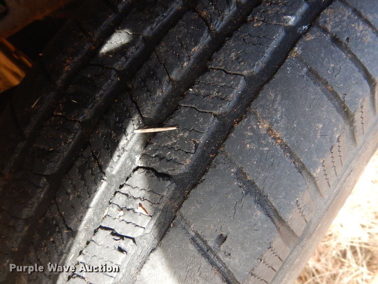 image for item FF9201 2005 Ford Excursion SUV