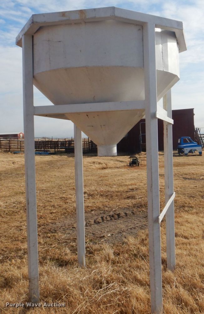 image for item FF9202 Feeder