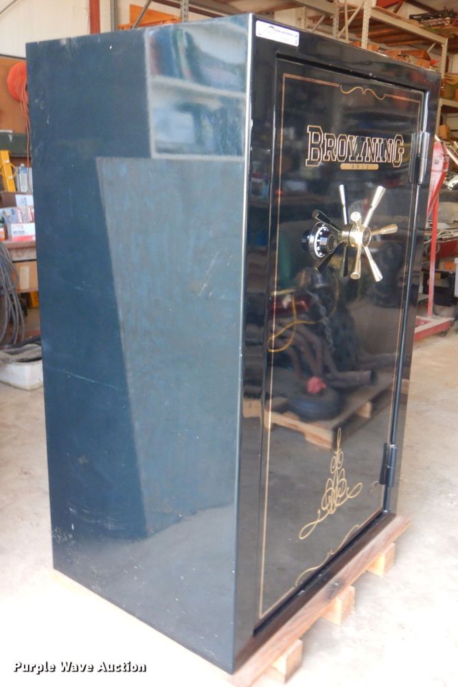 image for item FF9205 Browning safe