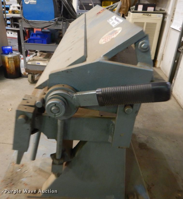 image for item FU9078 Roper Whitney U422 metal brake