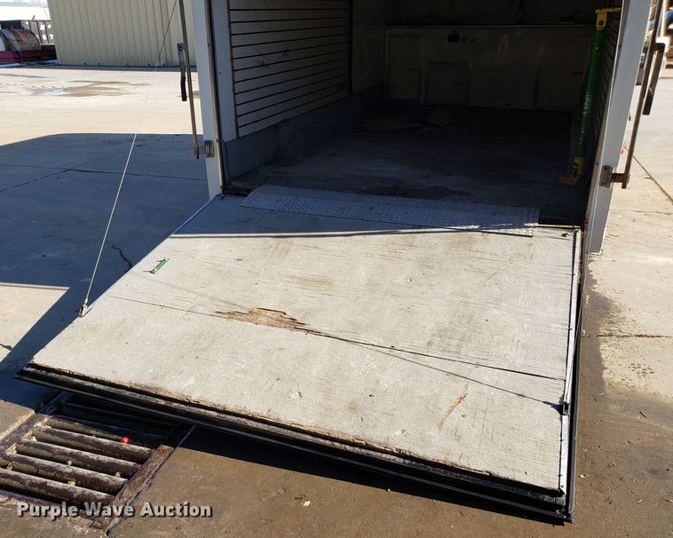 image for item GA9356 2003 Coose enclosed cargo trailer