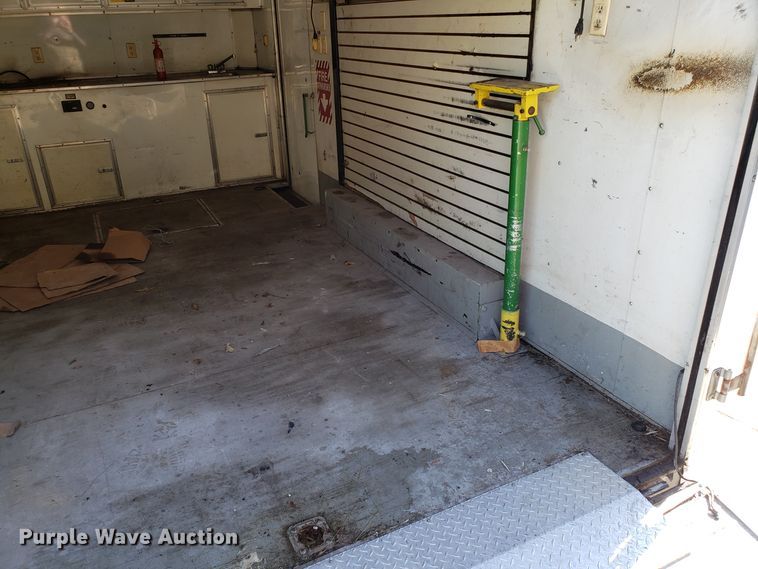 image for item GA9356 2003 Coose enclosed cargo trailer