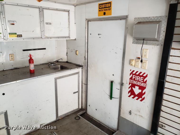 image for item GA9356 2003 Coose enclosed cargo trailer