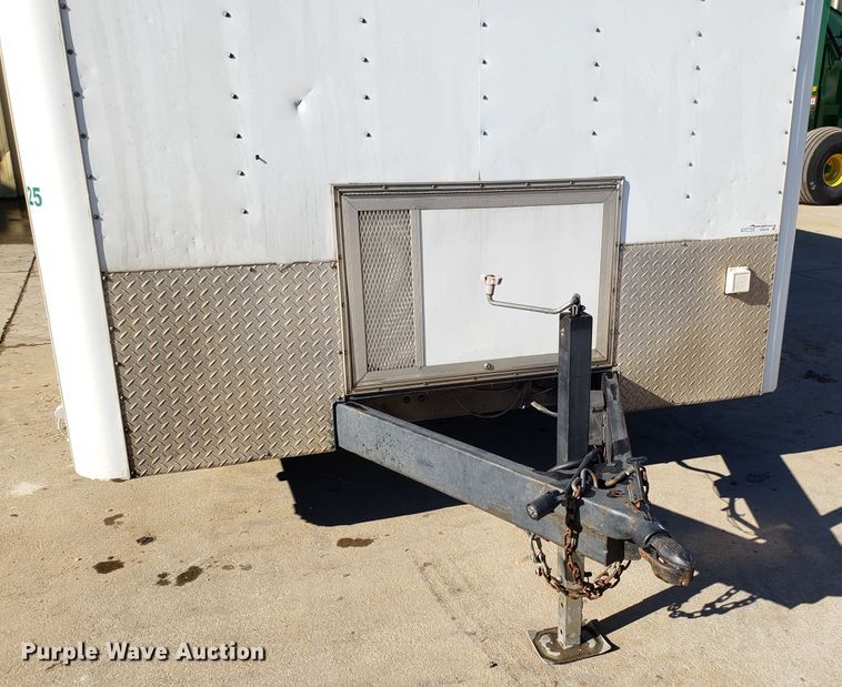 image for item GA9356 2003 Coose enclosed cargo trailer
