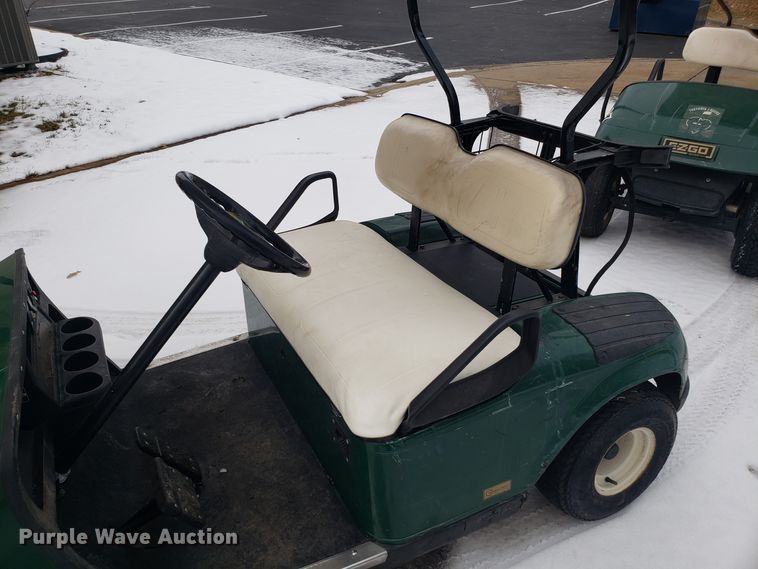 image for item GA9359 Ez-go golf cart