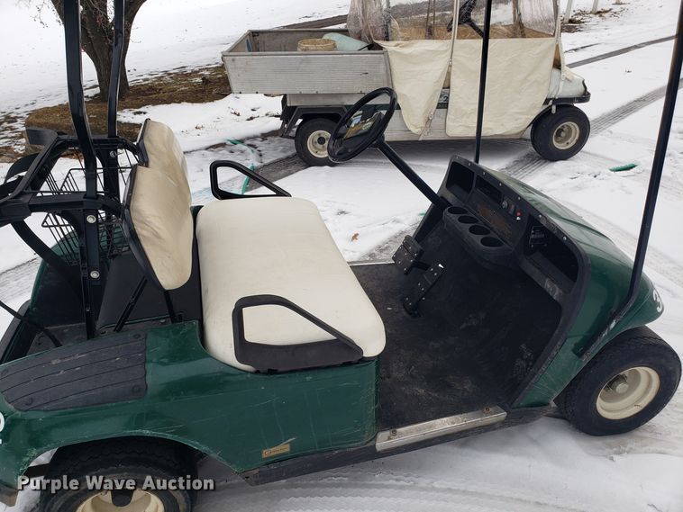 image for item GA9359 Ez-go golf cart