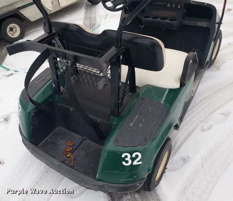 image for item GA9359 Ez-go golf cart