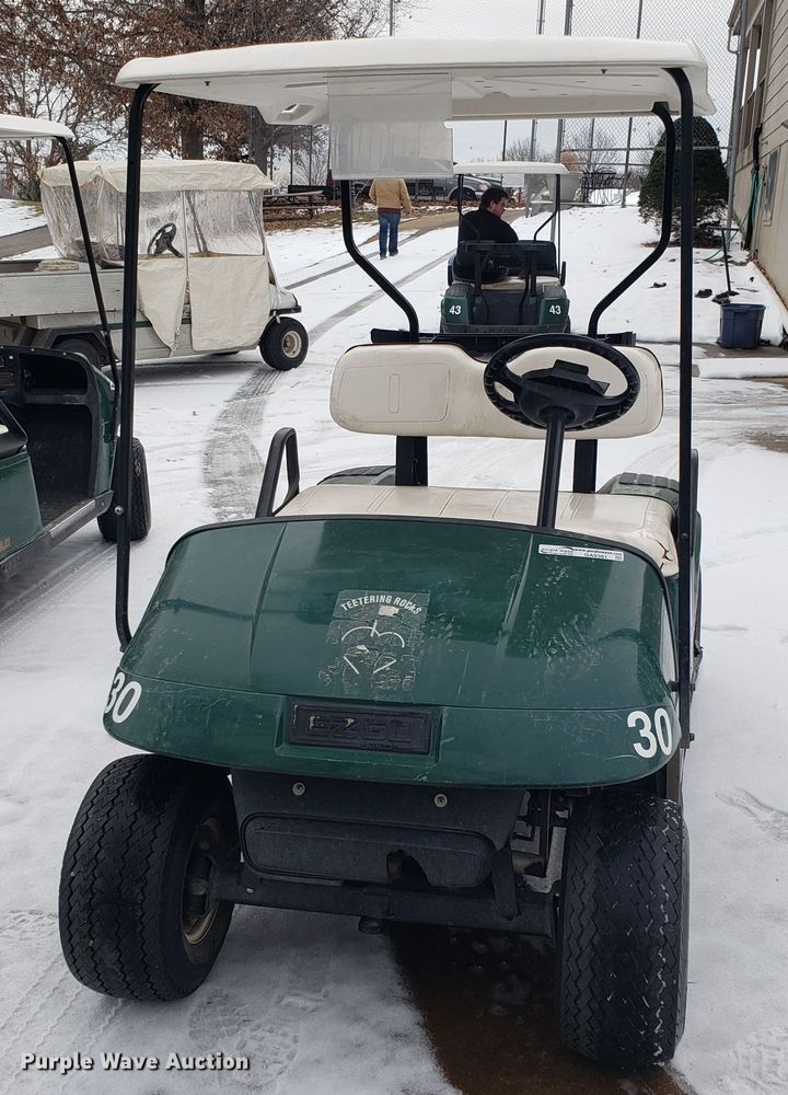 image for item GA9361 Ez-go golf cart