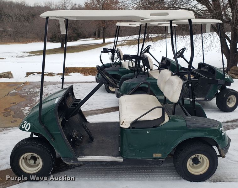 image for item GA9361 Ez-go golf cart