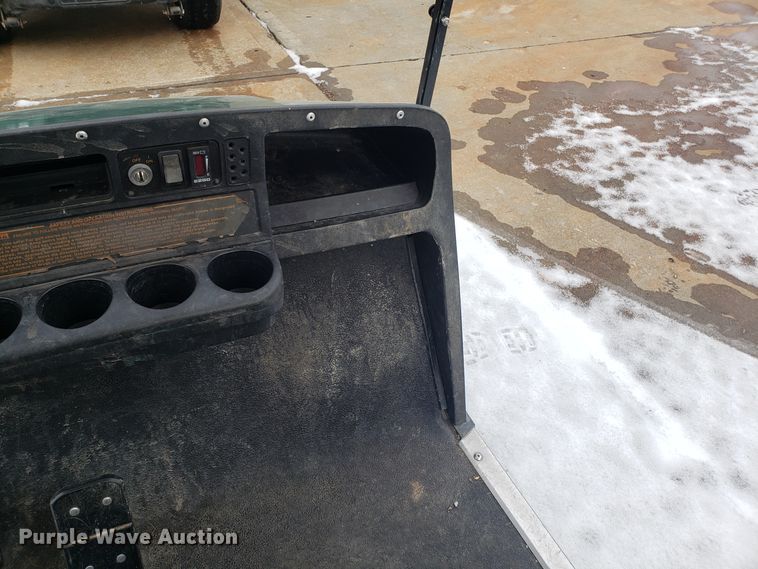 image for item GA9361 Ez-go golf cart