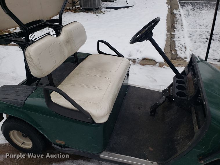 image for item GA9361 Ez-go golf cart