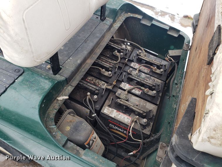 image for item GA9361 Ez-go golf cart