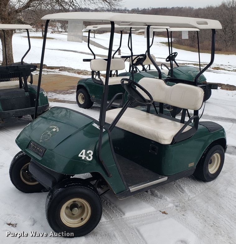 image for item GA9362 Ez-go golf cart