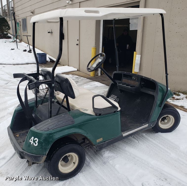 image for item GA9362 Ez-go golf cart