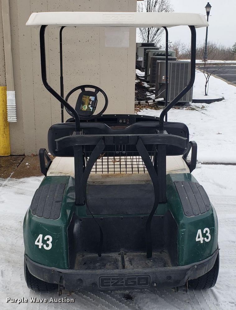 image for item GA9362 Ez-go golf cart