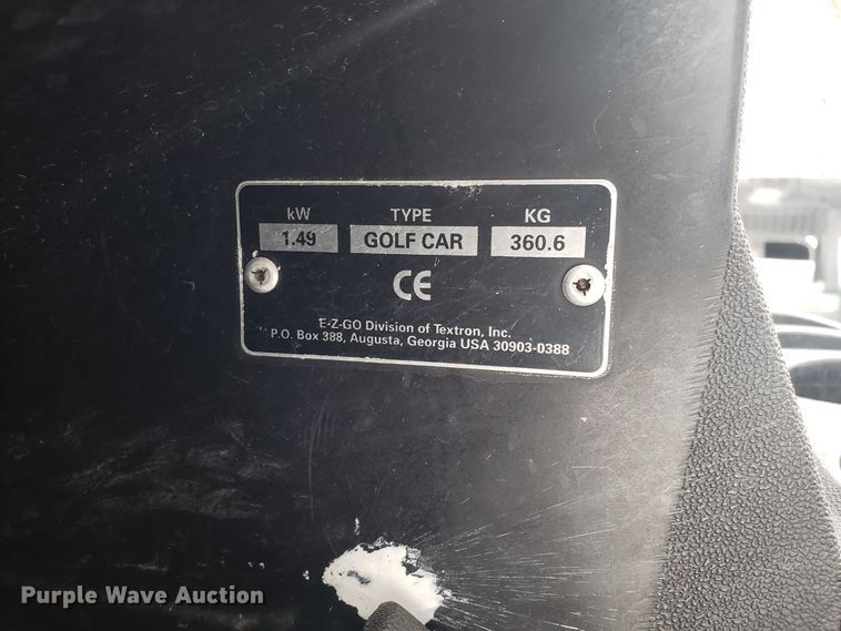 image for item GA9362 Ez-go golf cart