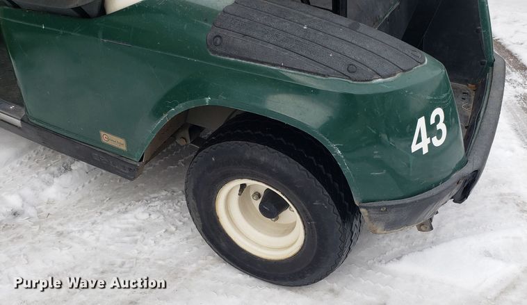 image for item GA9362 Ez-go golf cart