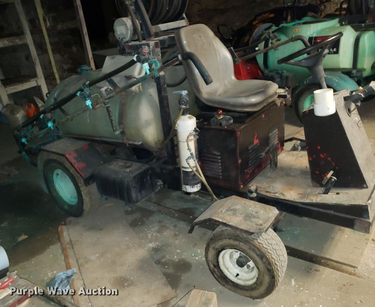 image for item GA9363 Toro Multipro 1100 sprayer