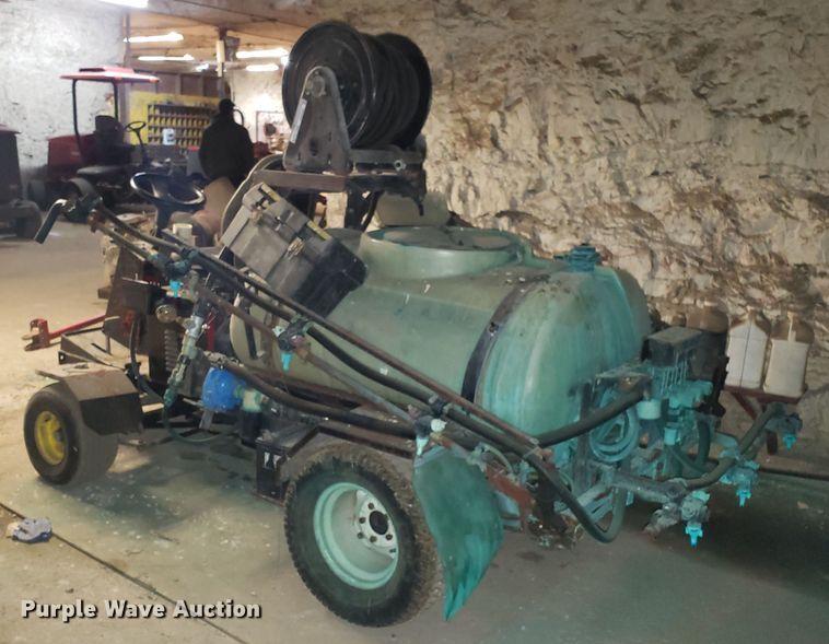 image for item GA9363 Toro Multipro 1100 sprayer