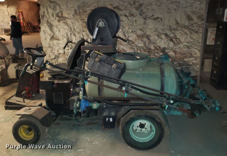 image for item GA9363 Toro Multipro 1100 sprayer