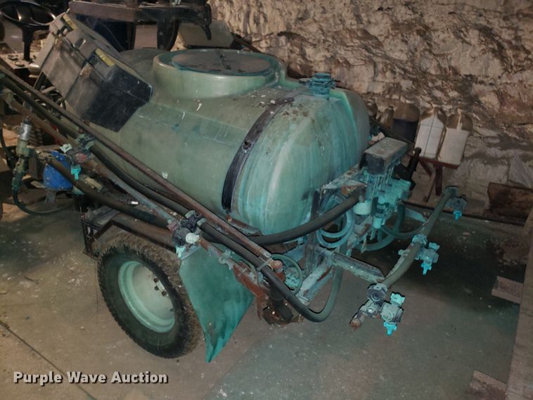 image for item GA9363 Toro Multipro 1100 sprayer