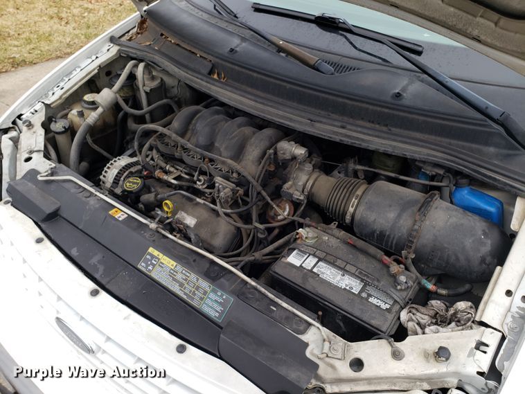 image for item GA9367 2003 Ford Windstar van