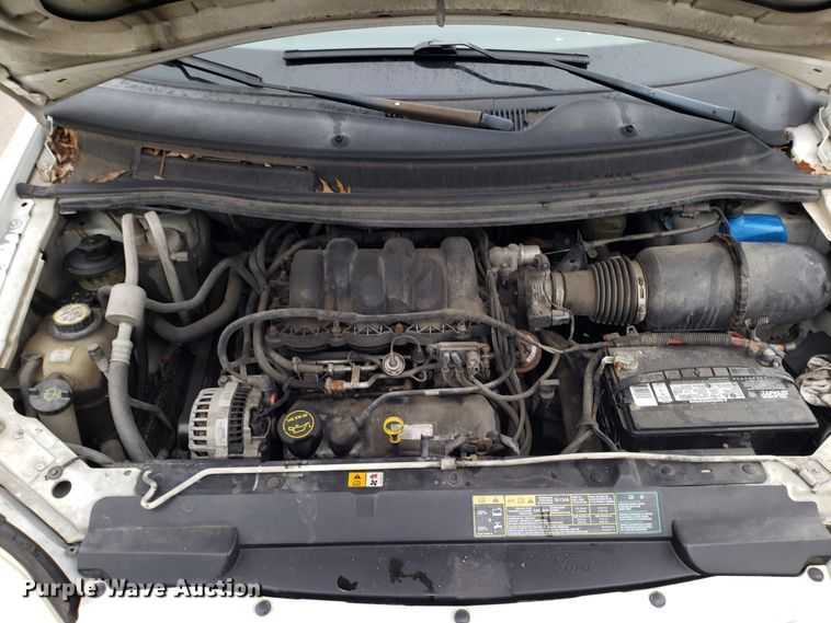 image for item GA9367 2003 Ford Windstar van