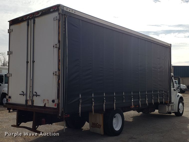 image for item GA9369 2009 Freightliner Business Class M2 side curtain box truck