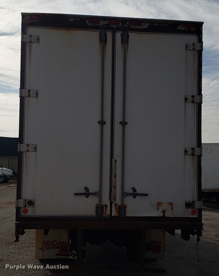 image for item GA9369 2009 Freightliner Business Class M2 side curtain box truck