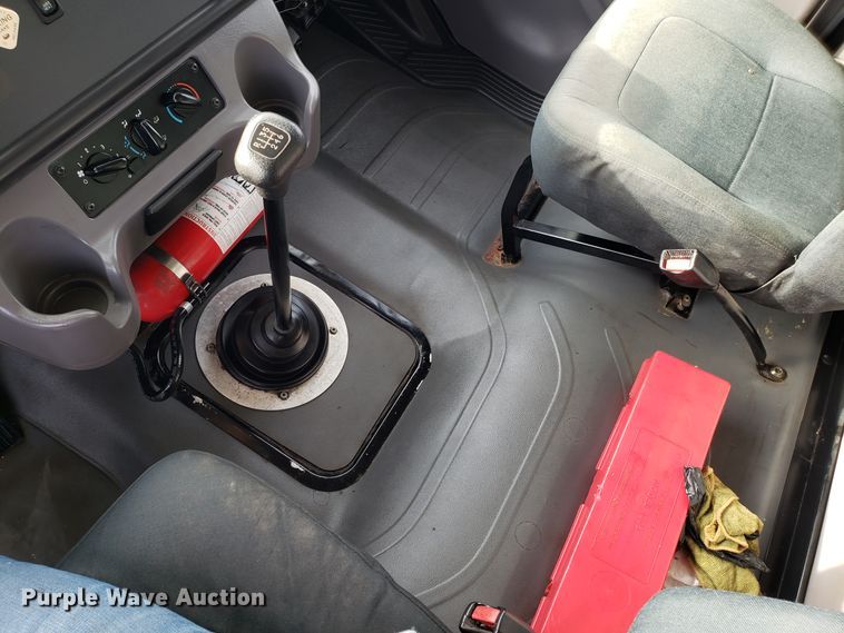 image for item GA9369 2009 Freightliner Business Class M2 side curtain box truck