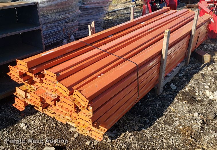 image for item GA9373 Pallet racking