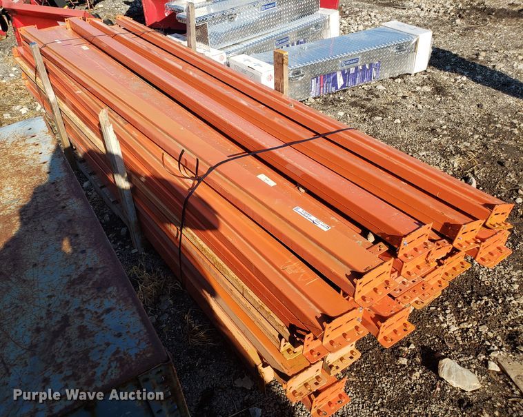 image for item GA9373 Pallet racking