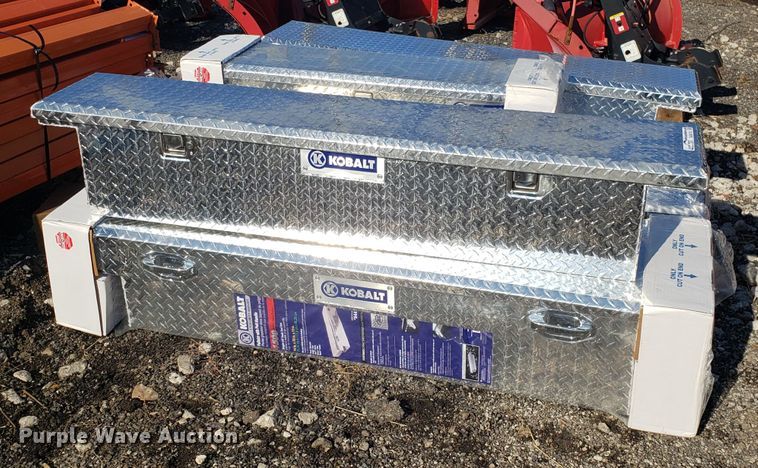 image for item GA9374 (6) aluminum toolboxes