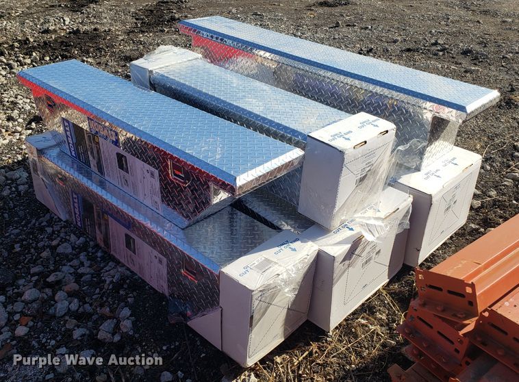 image for item GA9374 (6) aluminum toolboxes