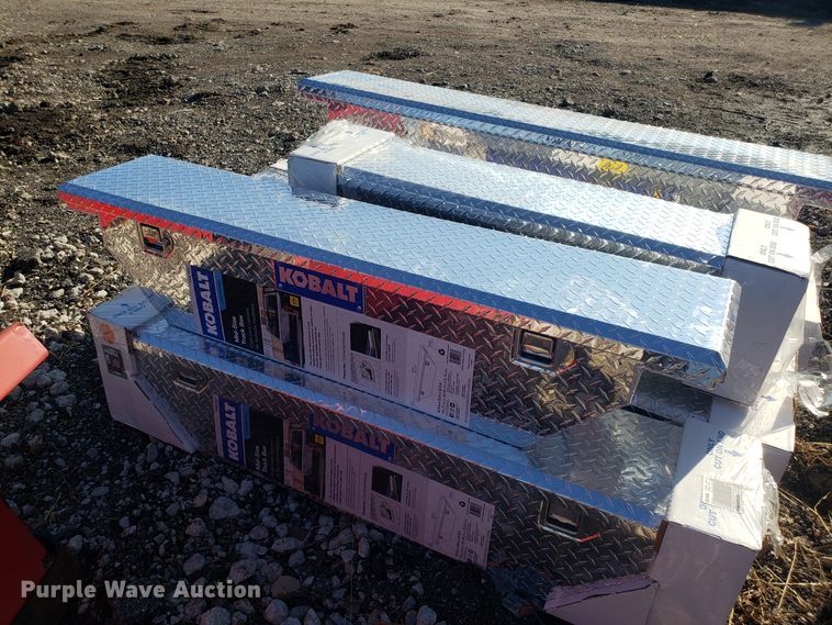 image for item GA9374 (6) aluminum toolboxes